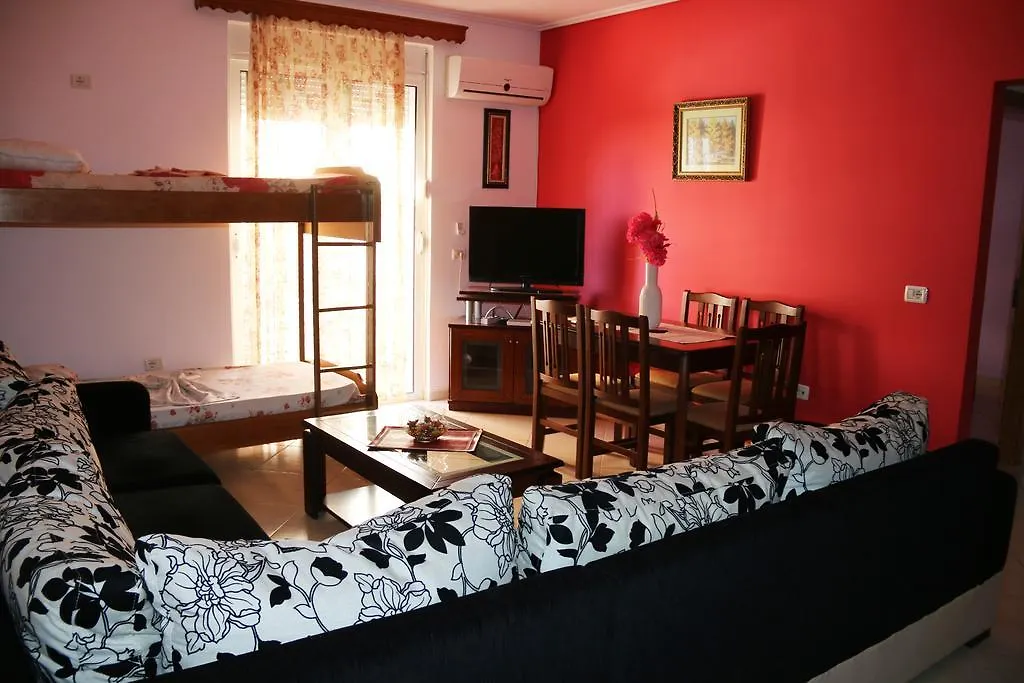 Olive Tree Apartment Sarandë 0*,  Albanien