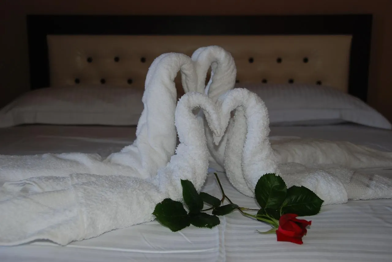Olive Tree Apartment Sarandë Albanien